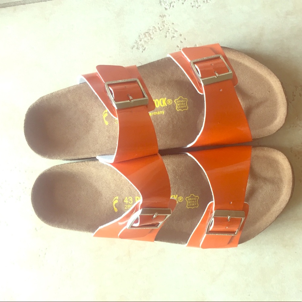 NEW Birkenstocks size 43